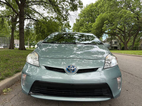 2014 Toyota Prius Two