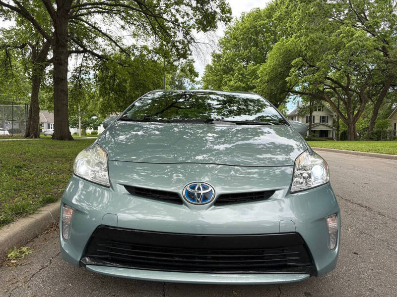 2014 Toyota Prius Two