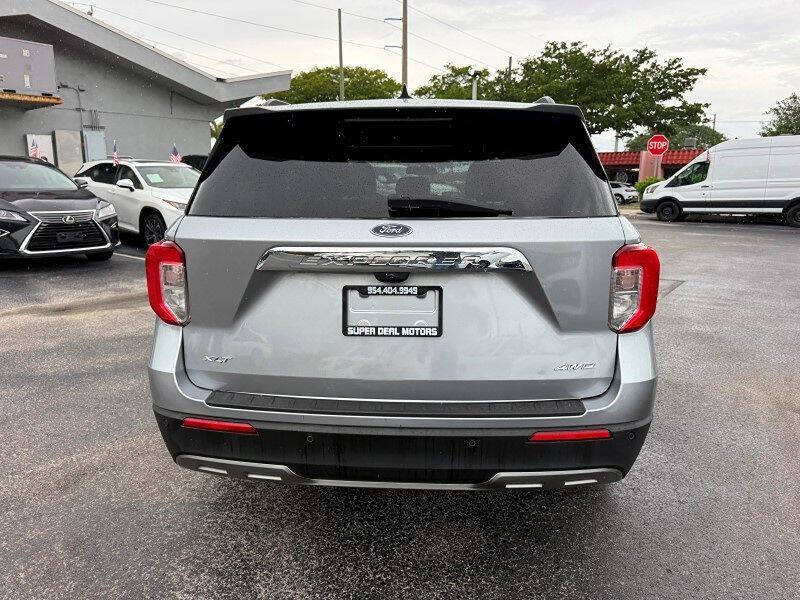 2022 Ford Explorer XLT