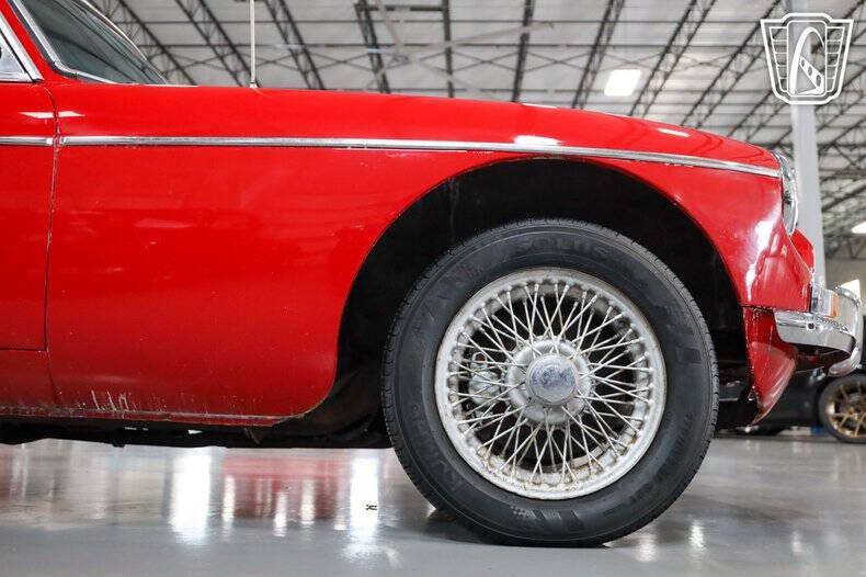 1974 MG B