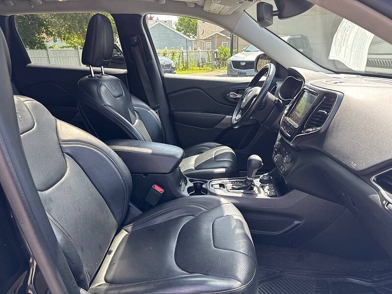 2019 Jeep Cherokee