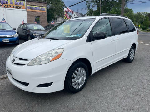 2007 Toyota Sienna for sale at EZ Auto Sales Inc. in Edison NJ