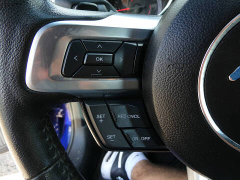 2015 Ford Mustang V6