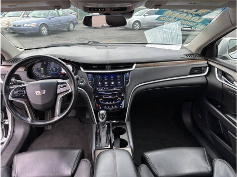 2018 Cadillac XTS Premium Luxury