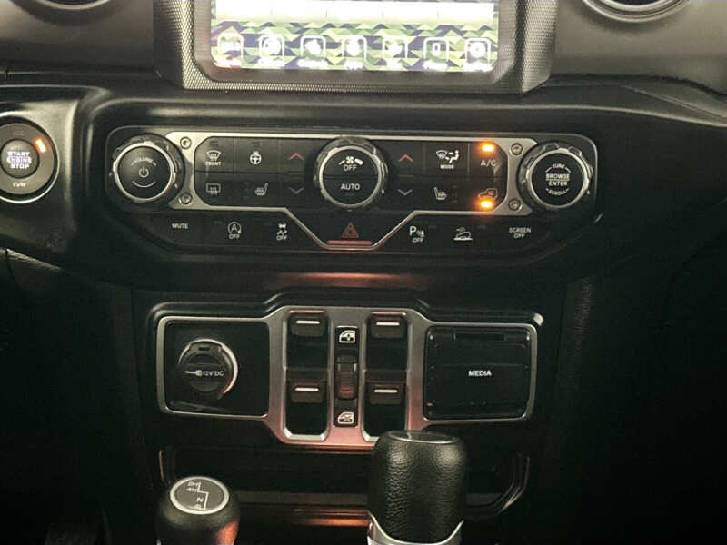 2021 Jeep Gladiator Overland