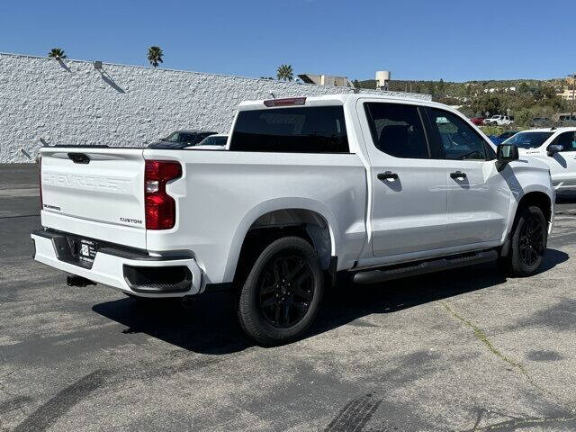 2024 Chevrolet Silverado 1500 Custom