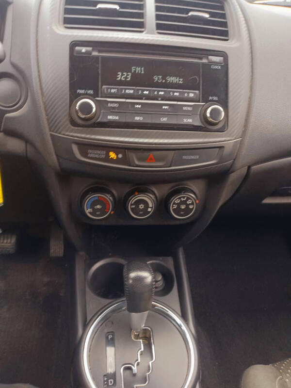 2016 Mitsubishi Outlander Sport ES