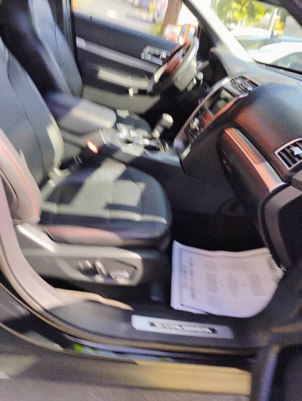 2018 Ford Explorer Sport