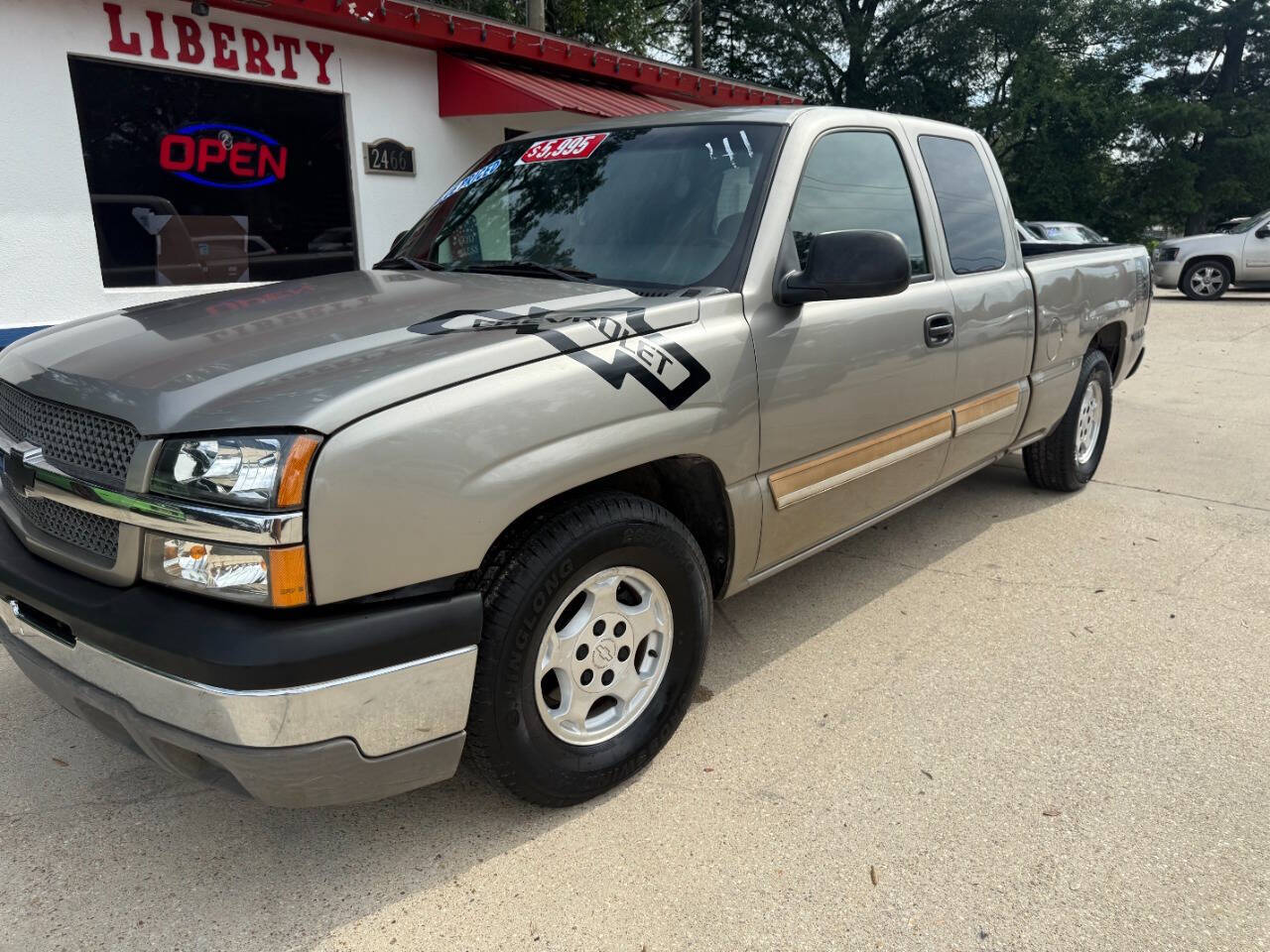 2003 Chevrolet Silverado 1500 LS