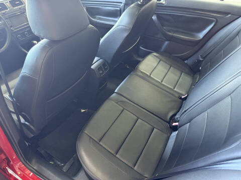 2012 Volkswagen Jetta SportWagen SE