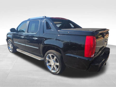 2011 Cadillac Escalade EXT Luxury