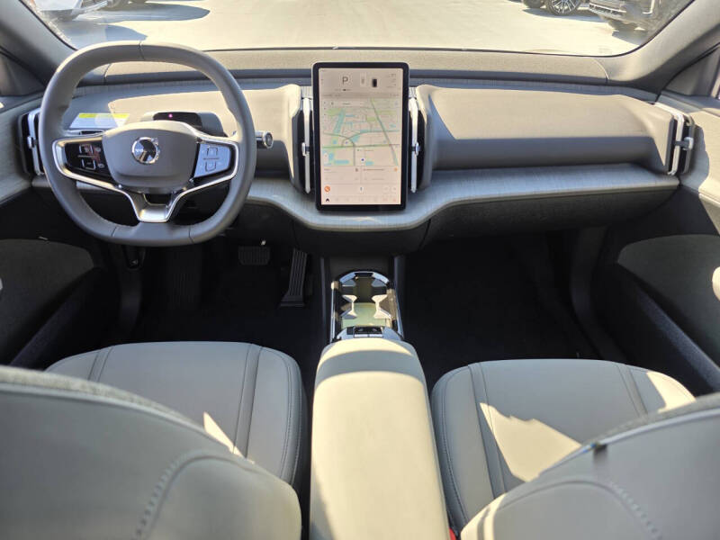 2026 Volvo EX30 Plus