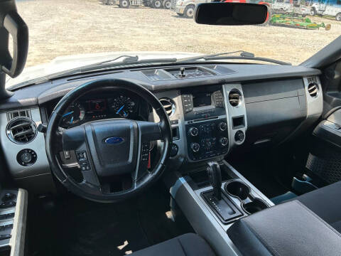 2016 Ford Expedition EL XLT