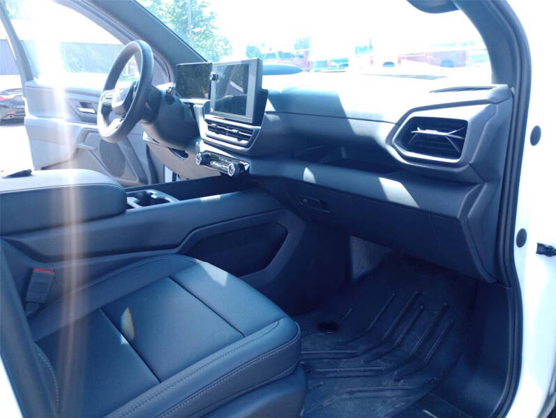 2024 Chevrolet Silverado EV Work Truck