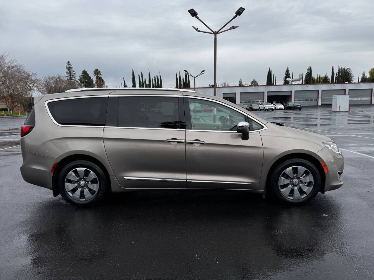 2018 Chrysler Pacifica Hybrid for sale at Cars To Go in Sacramento, CA