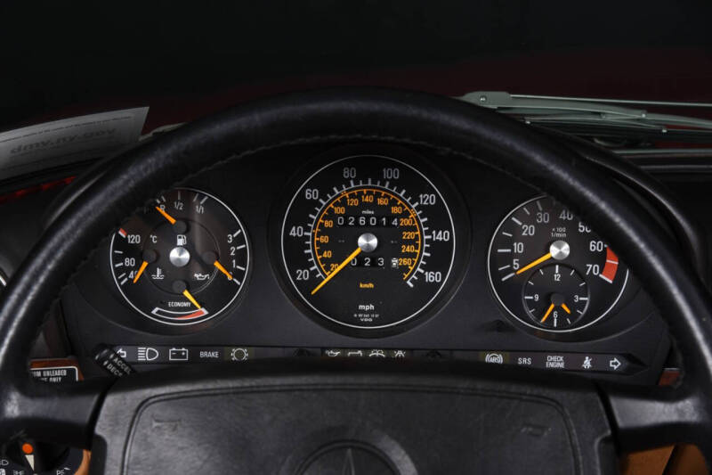 1988 Mercedes-Benz 560-Class 560 SL