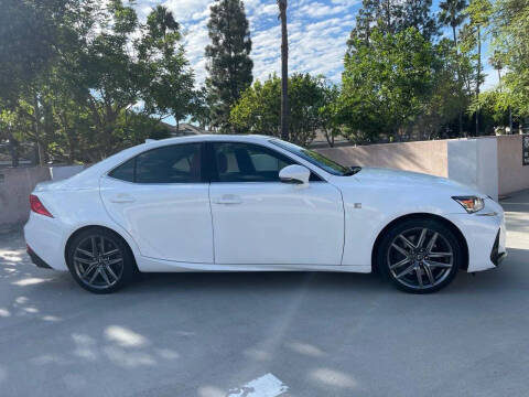 2017 Lexus IS 350
