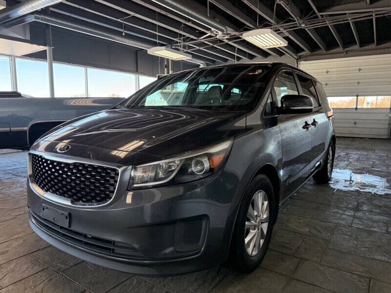 2015 Kia Sedona LX