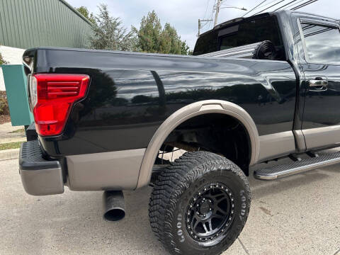 2016 Nissan Titan XD Platinum Reserve