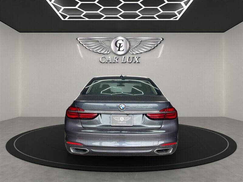 2016 BMW 7 Series 750i