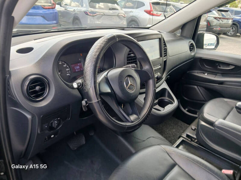 2017 Mercedes-Benz Metris