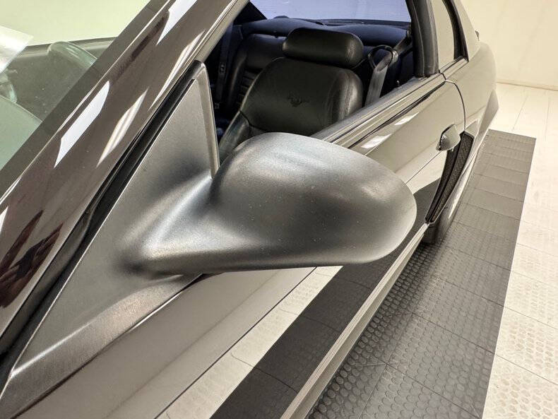 2000 Ford Mustang GT