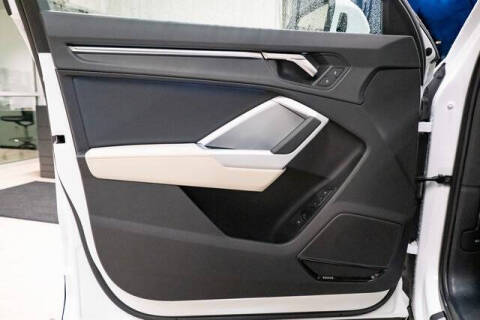 2024 Audi Q3 quattro S line Prem Plus 45 TFSI