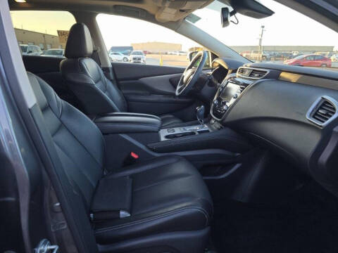 2023 Nissan Murano SL