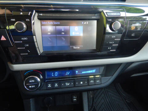 2015 Toyota Corolla LE