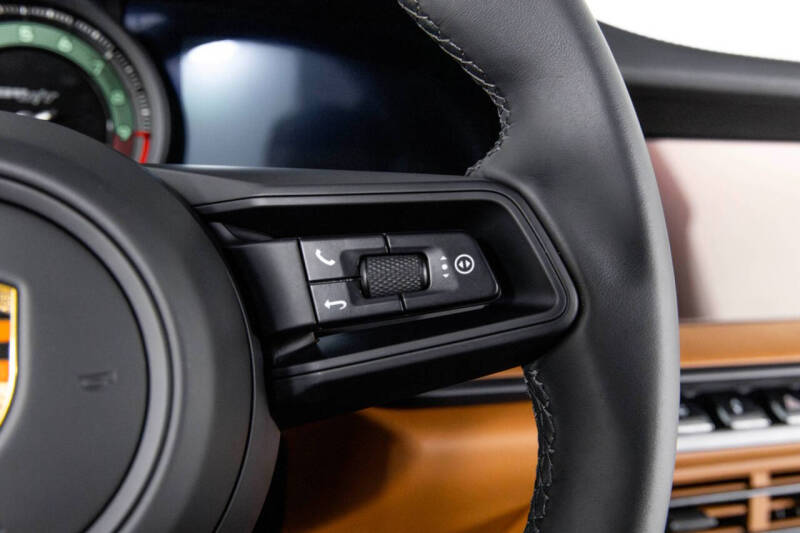 2024 Porsche 911 S/T