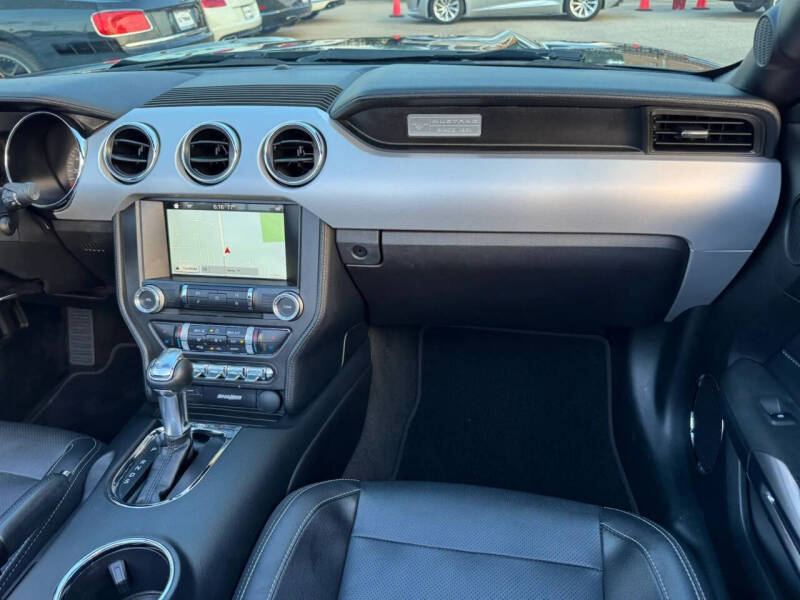2017 Ford Mustang EcoBoost Premium