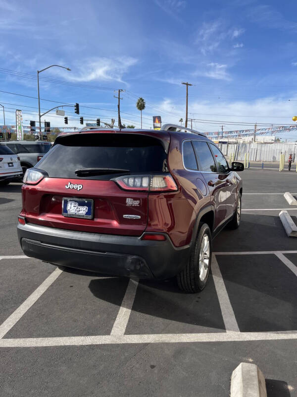 2019 Jeep Cherokee Latitude