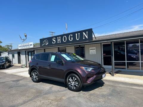 2018 Toyota RAV4 for sale at Shogun Auto Center in Hanford CA
