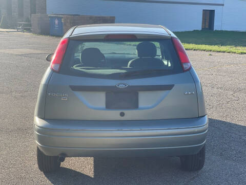 2005 Ford Focus ZX3 SE