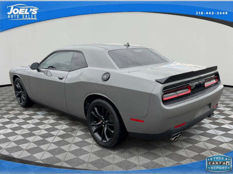 2018 Dodge Challenger SXT