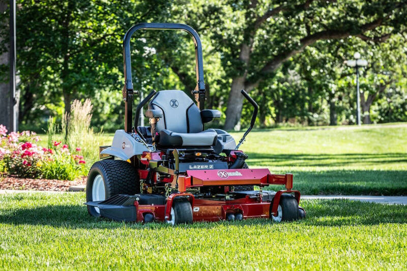 2026 Exmark LAZER Z E-SERIES