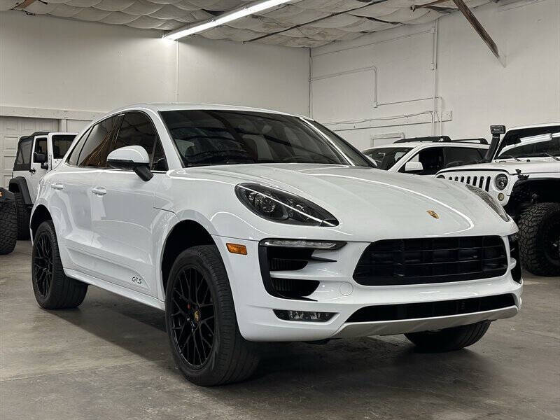 2017 Porsche Macan GTS