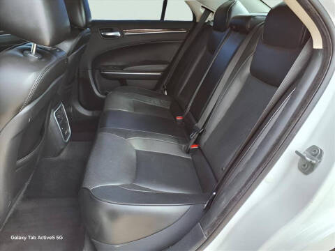 2019 Chrysler 300 Limited