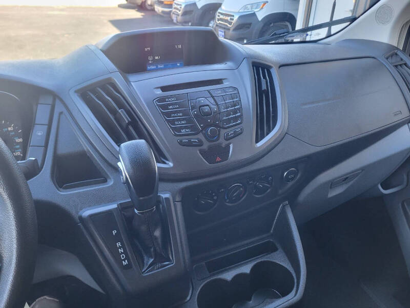 2019 Ford Transit 150 XL