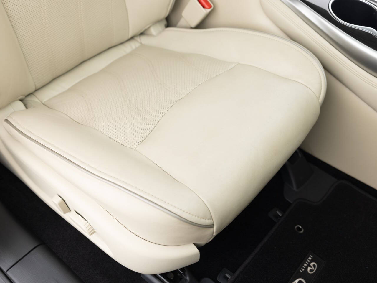 Used Car 2019 Infiniti Qx60  Luxe Awd 4dr Suv (midyear Release) For Sale Under $20,000 In Coal City, Illinois