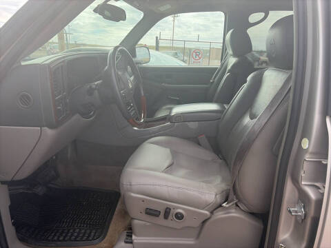 2005 Cadillac Escalade
