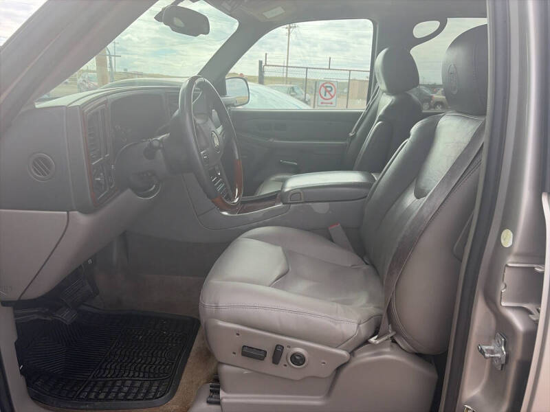 2005 Cadillac Escalade