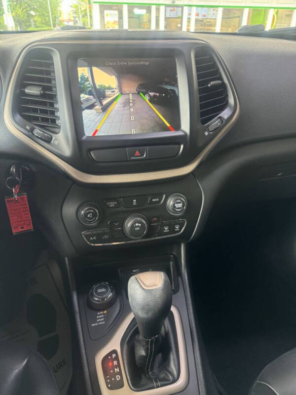 2017 Jeep Cherokee Latitude