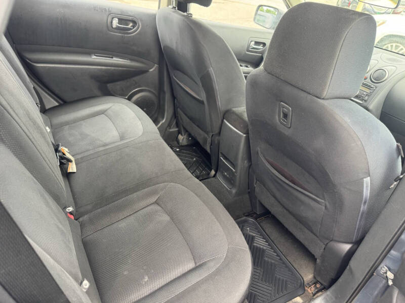 2014 Nissan Rogue Select S
