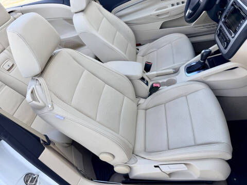 2012 Volkswagen Eos Komfort SULEV