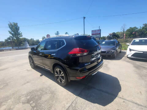 2017 Nissan Rogue SL