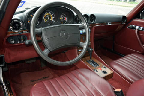 1987 Mercedes-Benz 560-Class 560 SL