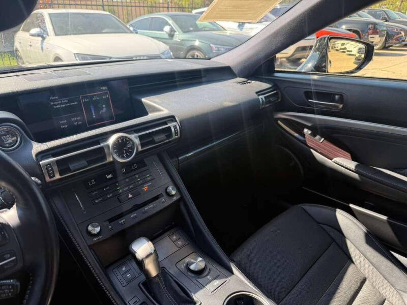 2019 Lexus RC 300