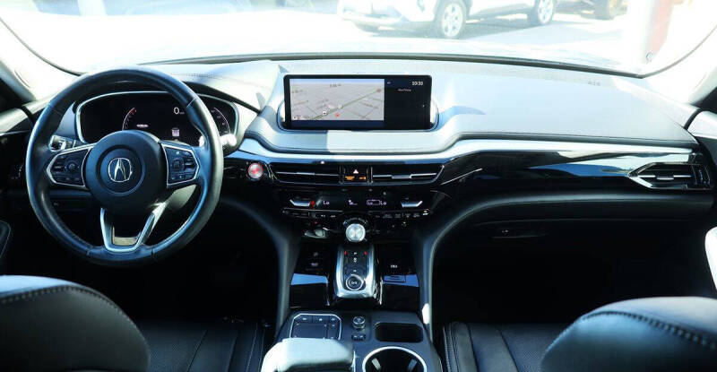 2023 Acura MDX w/Tech