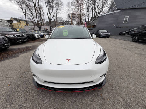 2023 Tesla Model Y Long Range